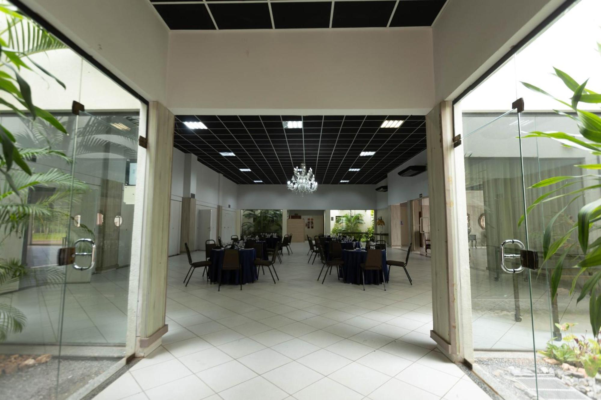 Hits Pantanal Hotel Aeroporto Várzea Grande Exteriér fotografie