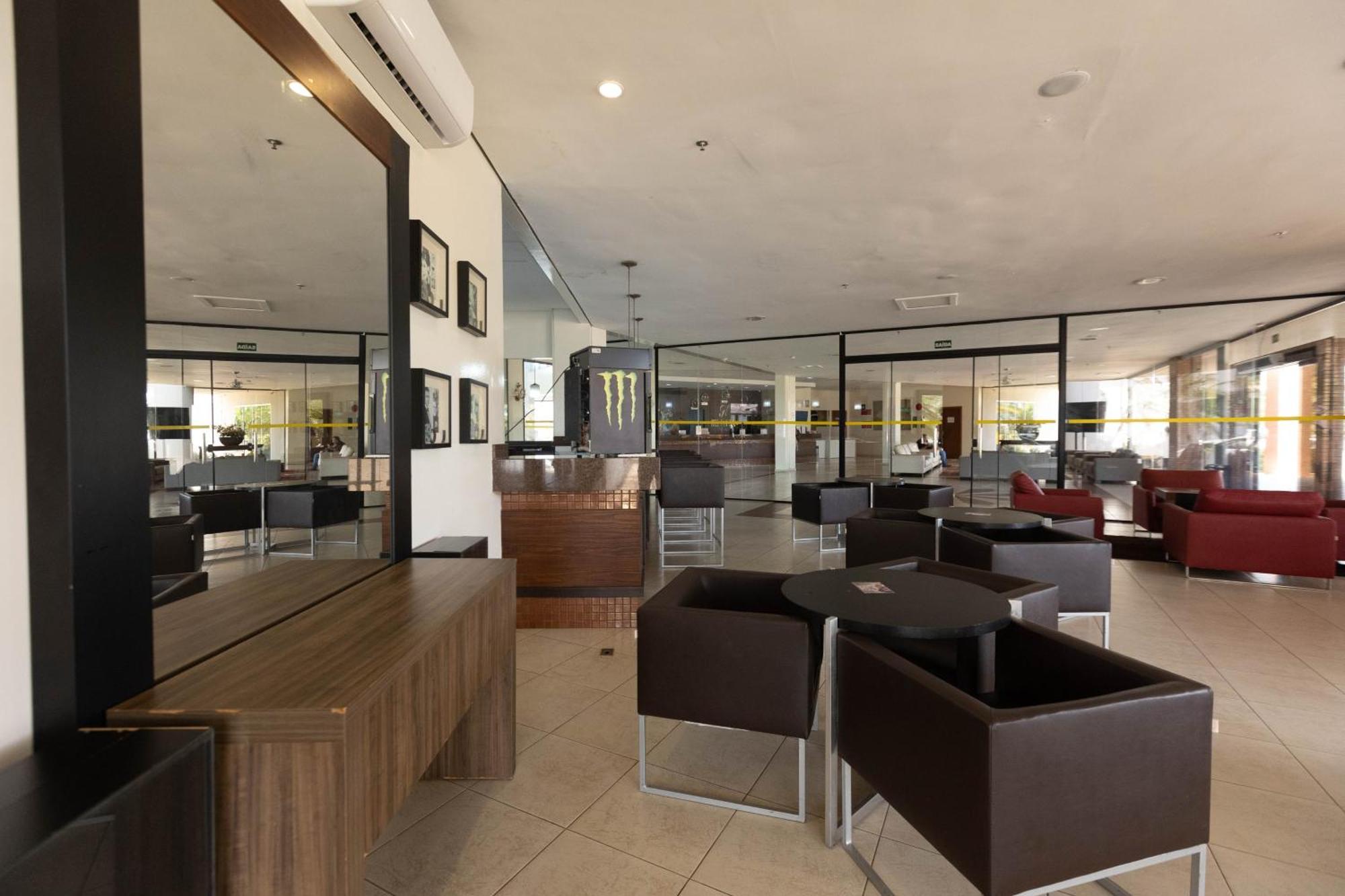 Hits Pantanal Hotel Aeroporto Várzea Grande Exteriér fotografie
